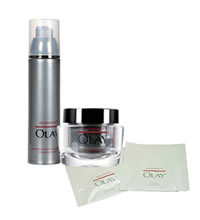 OLAY 玉兰油新生套装(新生修纹紧致弹力面膜5p+淡斑抗皱精华露50ml+新生细致滋润乳50g) - 令肌肤如丝般光滑，仿佛逆转岁月进程