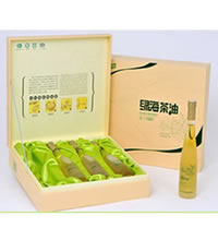 三高，心脑血管疾病克星 375ml*4 - 绿海茶油 磨纱玻璃瓶装高档礼品装
