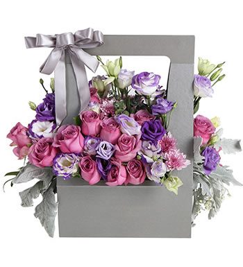 一生期盼 （已下架）-紫玫瑰19枝、紫色桔梗9枝